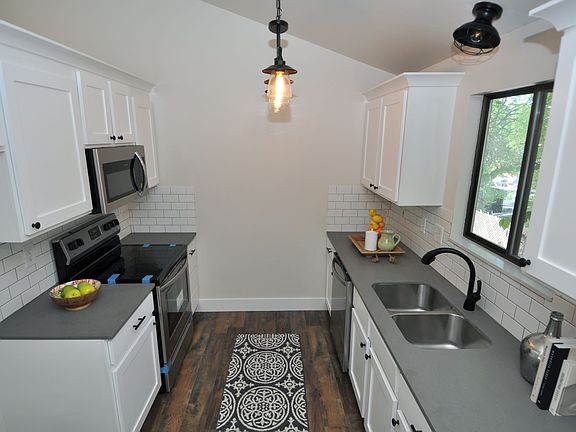 4th image of 737 E Nibley View Ct