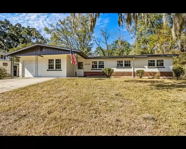 2634 Hugh Edwards Dr — Photo 1