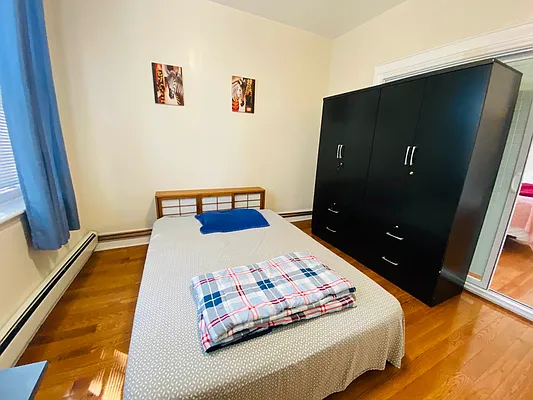 Rented by RealTegrity NY LLC | media 18