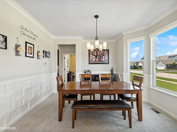 5th image of 3001 Jonathon Ln