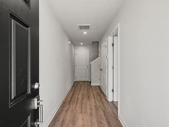 2nd image of 1204 Foxton Ln