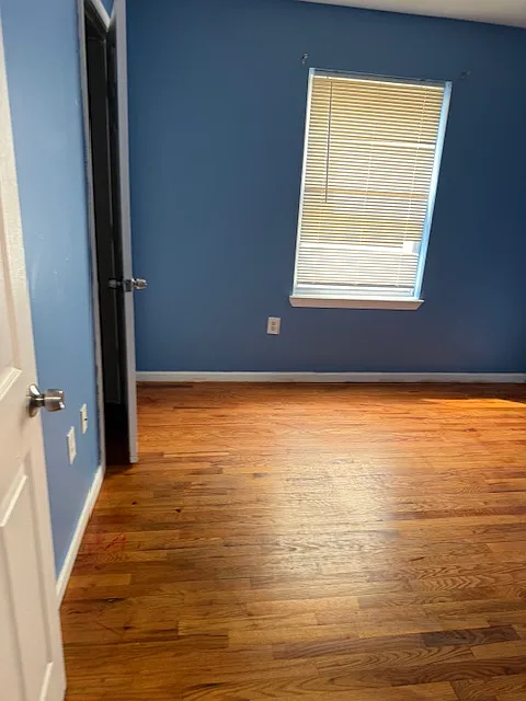 3 bed, $2,700 — Photo 1