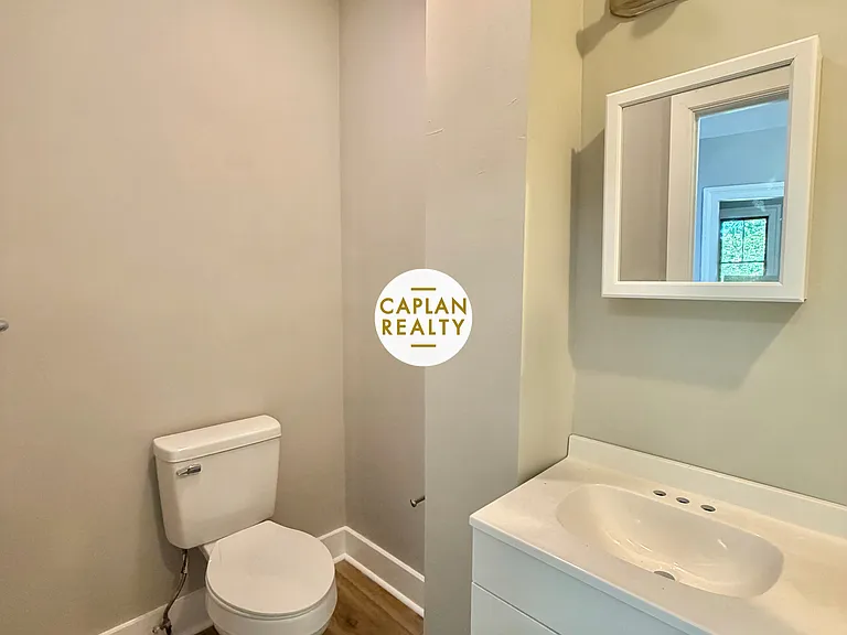 490 Howard Ave #2 — Photo 7