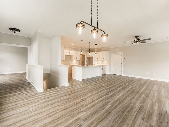 3rd image of 510 Stearn Dr #510