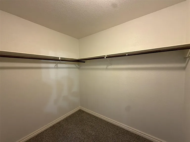 7841 Green Lawn Dr #7841 — Photo 8