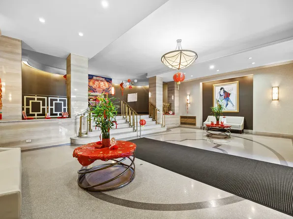 110-45 Queens Boulevard image 3 of 22