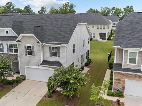 842 Salem Pointe Pl, Apex, NC 27523