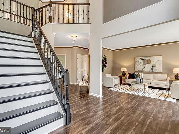 4th image of 15443 Milton Hall Pl