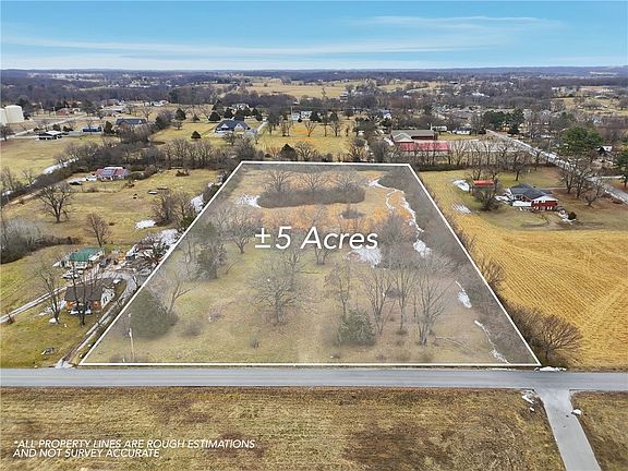 5th image of 190 NE Allen Ave #14