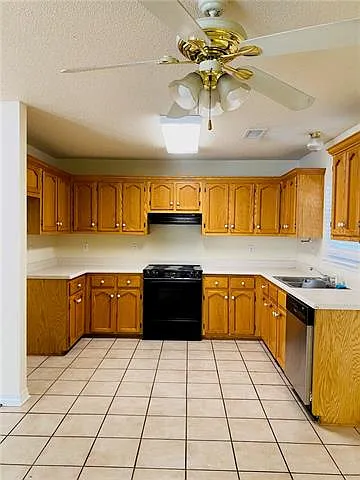 44458 Lato Ln — Photo 10