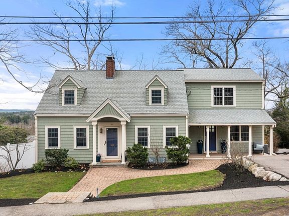 3rd image of 166 Hillcrest Rd