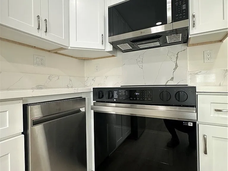 20655 Lemmer St #20655 — Photo 21