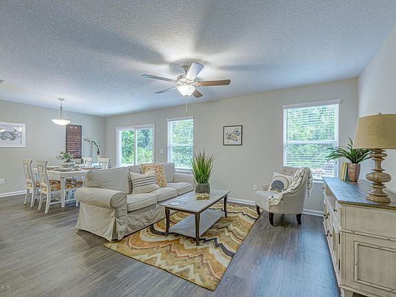5th image of 2112 Glen Gardner Dr