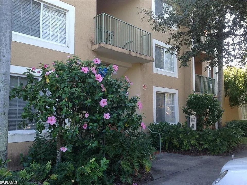 1160 Wildwood Lakes Blvd #9-206