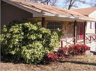 5741 Garrett Dr, Hixson, TN 37343