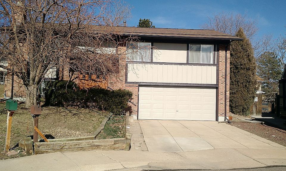 2nd image of 2067 S Coors Ct