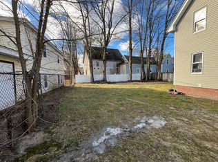 906 Portland Street, Rochester, NH 03868