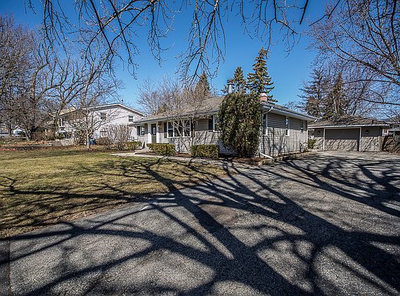 2nd image of 2416 Highland Dr