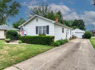 202 Willard Ave, Ottawa, IL 61350