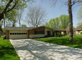 2971 Stauffer Dr, Dayton, OH 45434