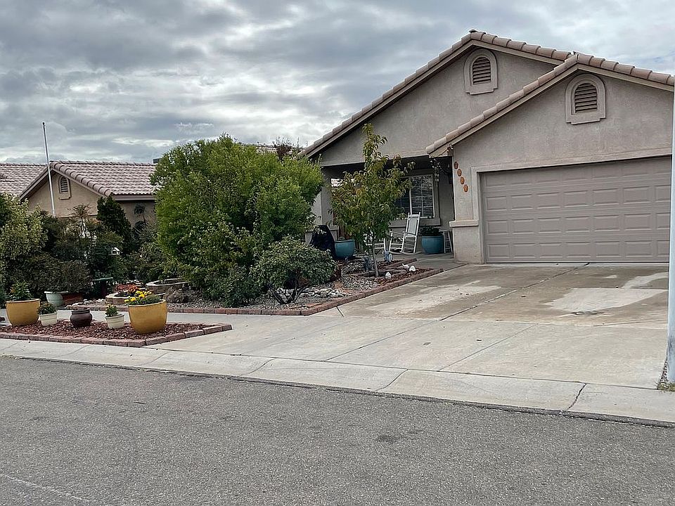 2nd image of 4500 Loren Ave NW