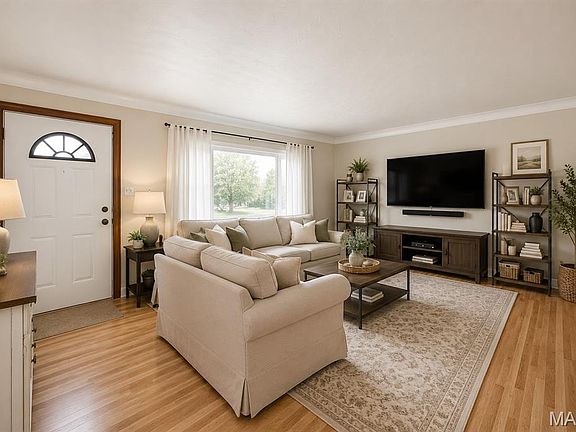 2nd image of 4025 Braden Ave