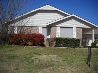 1410 E 8th St, Cushing, OK 74023