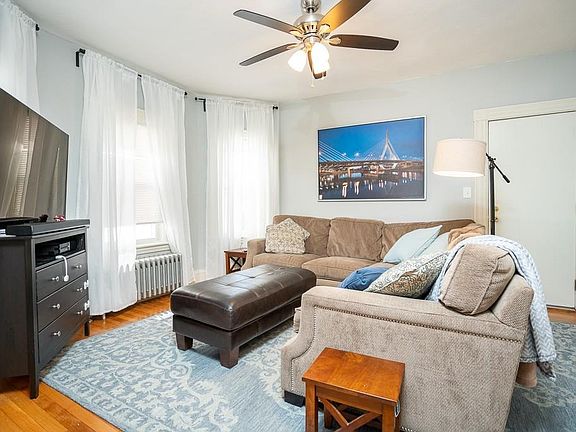 3rd image of 88 Farrington St