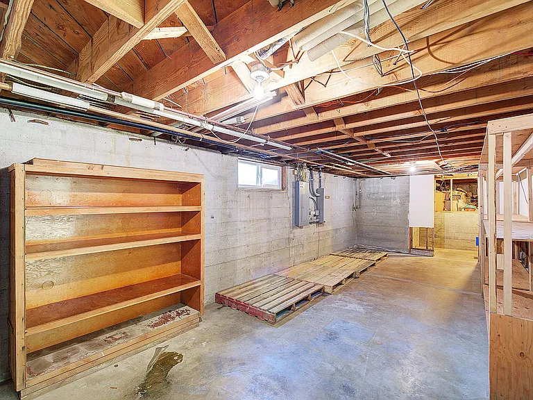18021 Issaquah Hobart Rd SE — Photo 39