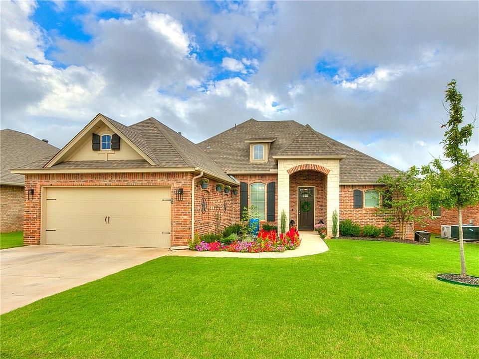 1st image of 8105 NW 160th St