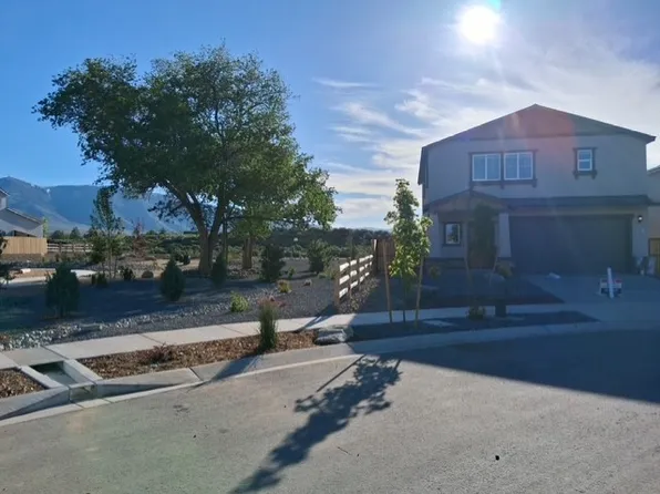 8901 Windy Ravine Dr, Reno, NV 89506