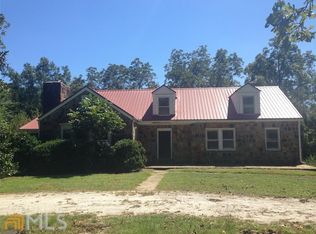 503 Seavy St, Senoia, GA