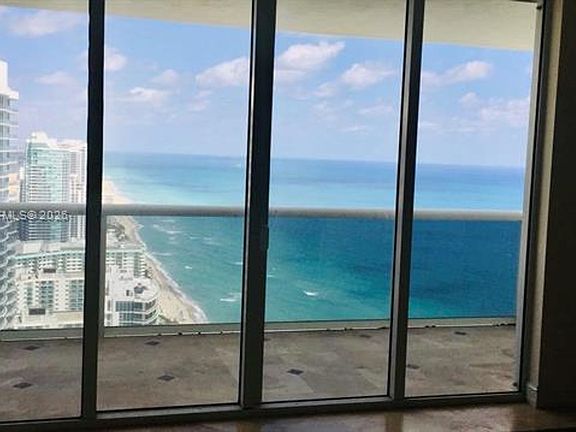4th image of 1830 S Ocean Dr APT 4412