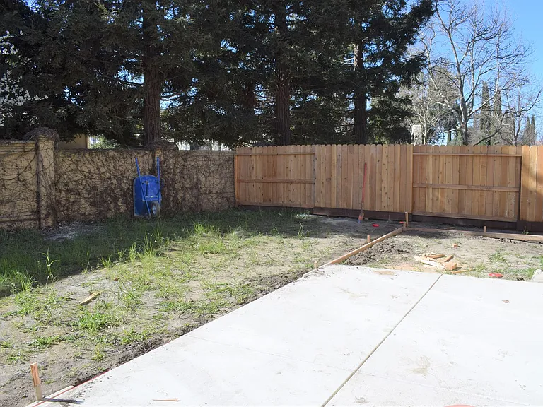 60 Molveno Dr — Photo 17