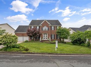 2944 Glen Echo Ct, High Point, NC 27265