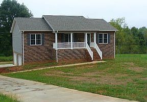 1st image of 2033 Lee Roy Ln
