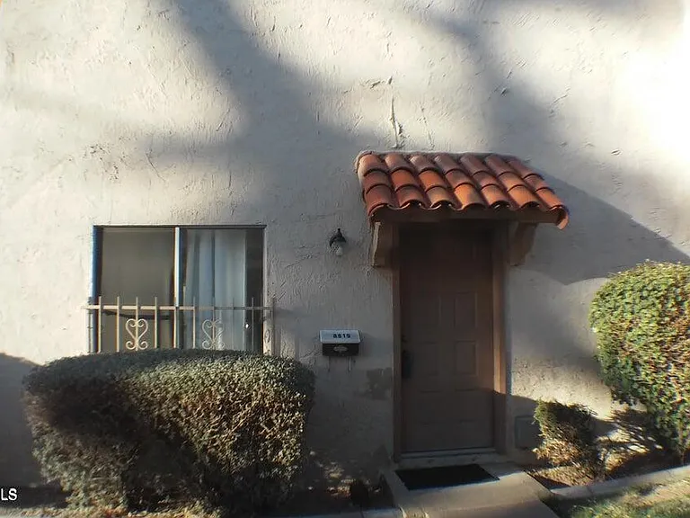 8819 N 12th Pl — Photo 3