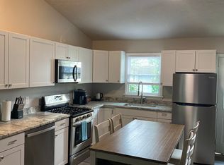 126 N 4th St #A, Hampton, VA 23664