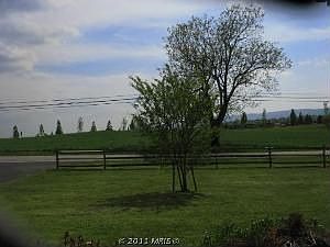 3rd image of 1010 Rosemont Dr