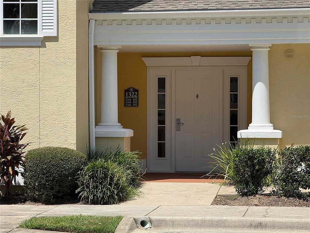 1322 Seven Eagles Ct APT 102