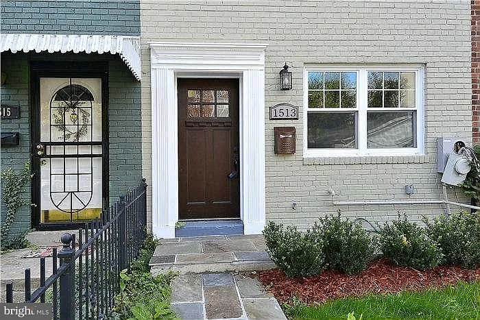 1513 K St SE photo 1