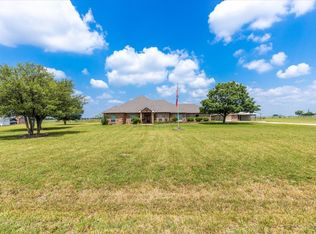 103 Parker Ridge Rd, Palmer, TX 75152