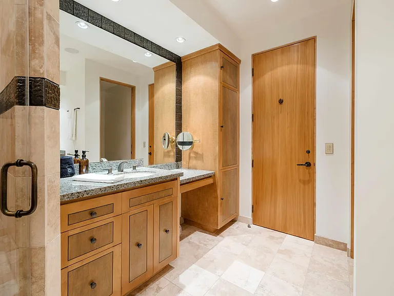 7451 N Las Brisas Ln — Photo 37