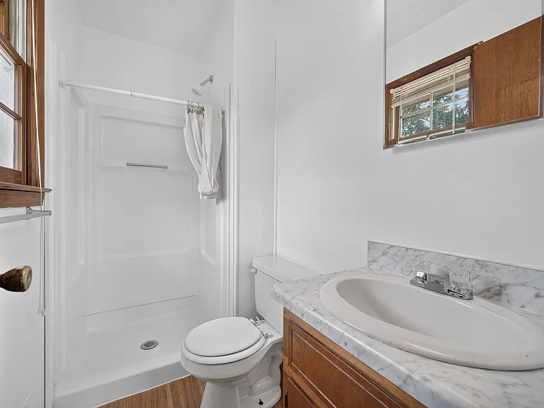 2591 Doc Hughes Rd — Photo 25