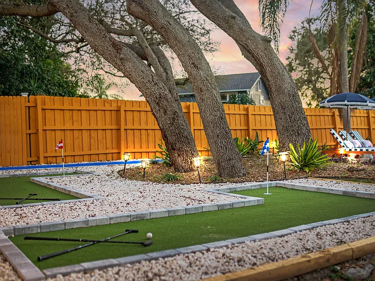 1394 Stonehenge Way — Photo 43