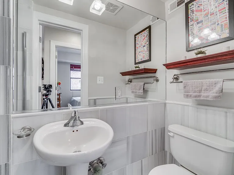 1354 Euclid St NW #402B — Photo 13