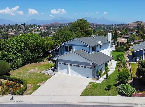 2nd image of 500 Cameron Crest Dr