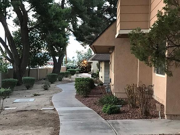 3rd image of 2412 Paradise Village Way