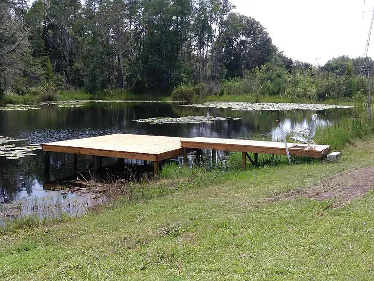 209 Duque Rd — Photo 2