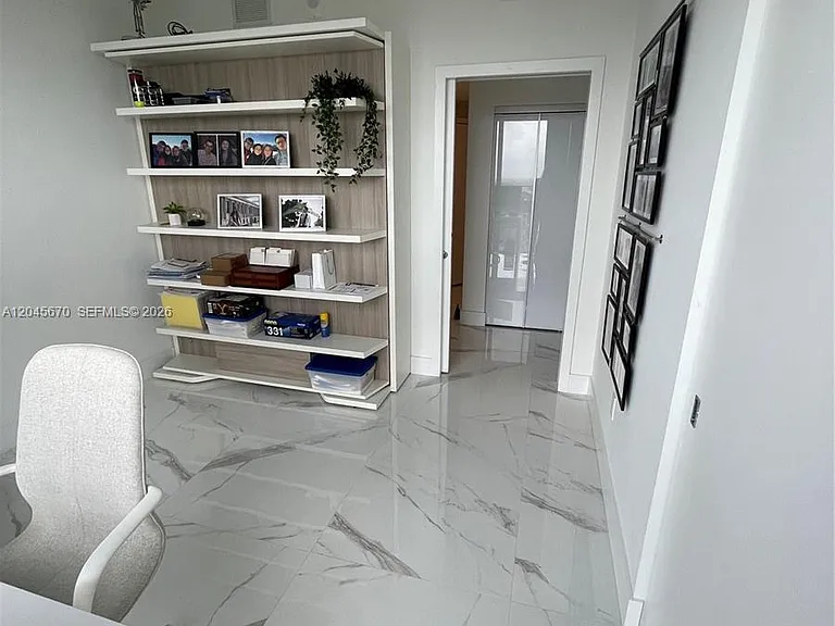 16385 Biscayne Blvd #2601 — Photo 26
